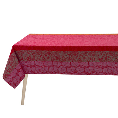 Le Jacquard Francais Cottage Red Tablecloth