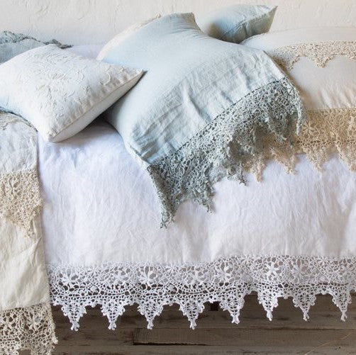 Bella Notte Linens Frida Collection