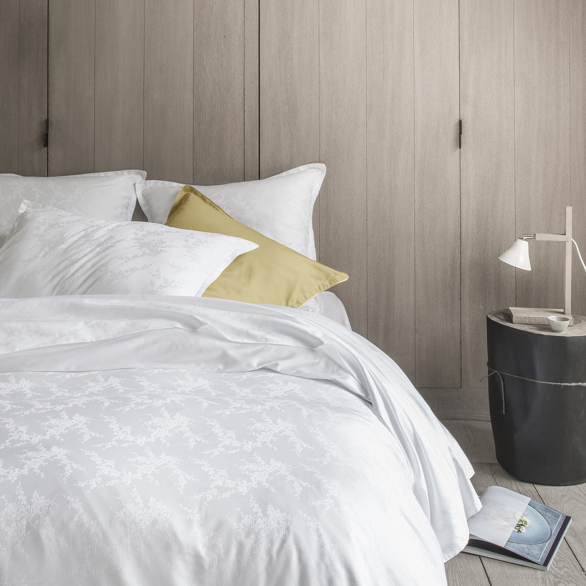 Alexandre Turpault Avril Bedding