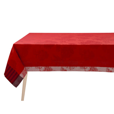 Le Jacquard Francais Souveraine Red Tablecloth