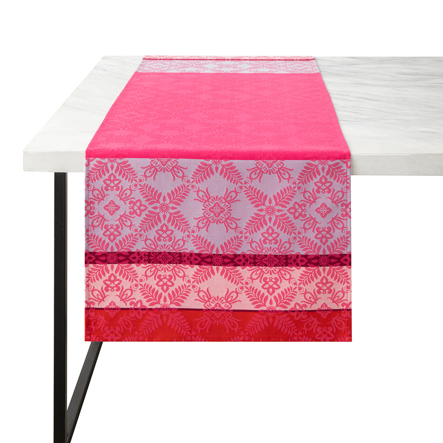 Le Jacquard Francais Mumbai Pink Runner