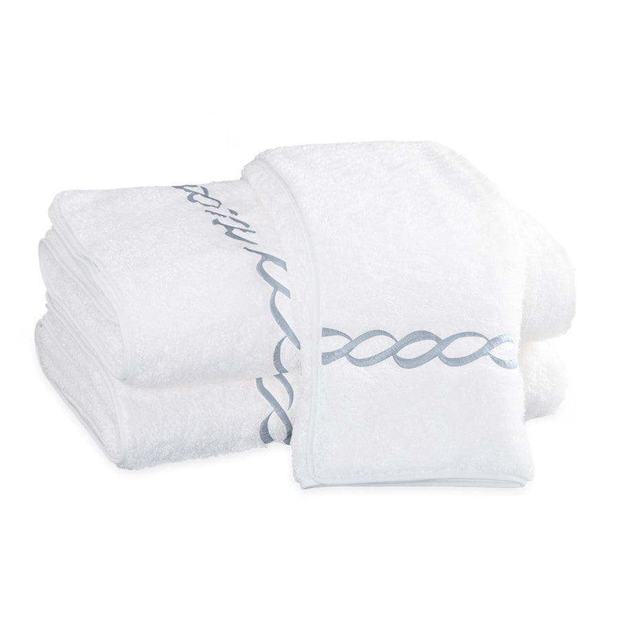 Matouk Classic Chain Light Blue Bath Towels