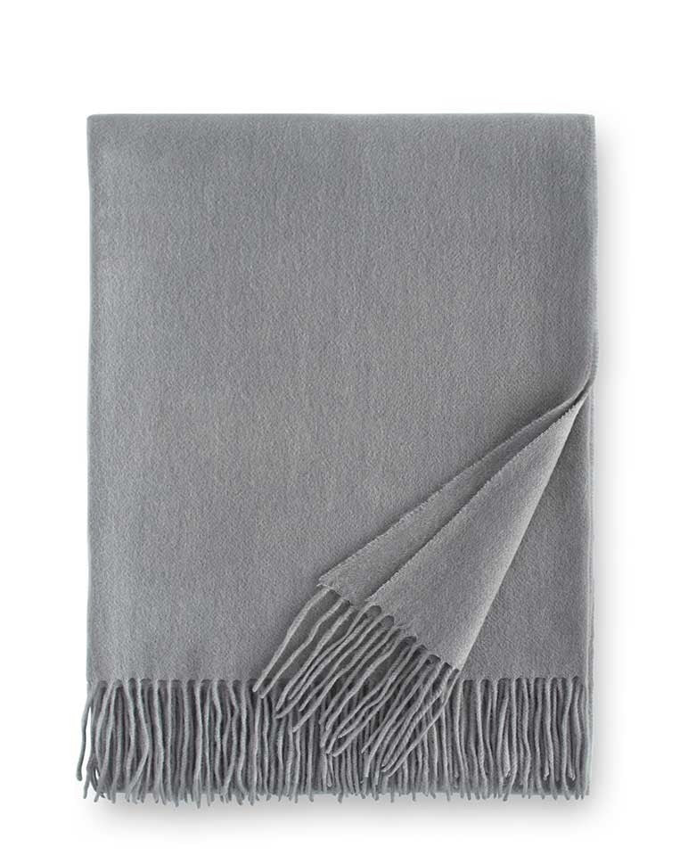 SFERRA Dorsey Silver Throw