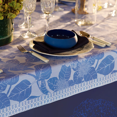 Garnier Thiebaut Hortensias Bleu Tablecloth