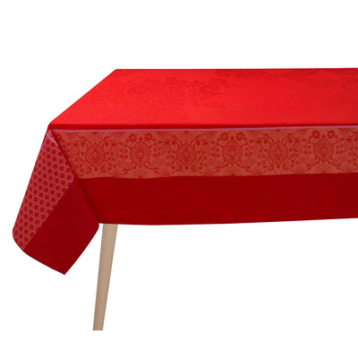Le Jacquard Francais Voyage Iconique Red Tablecloth