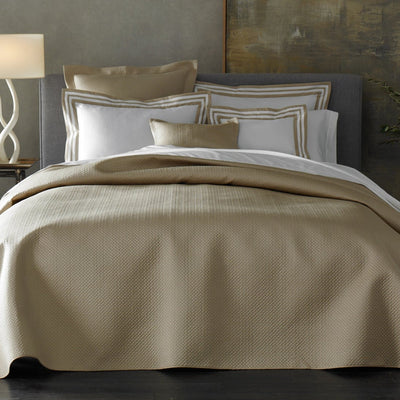 Matouk Alba Bedding