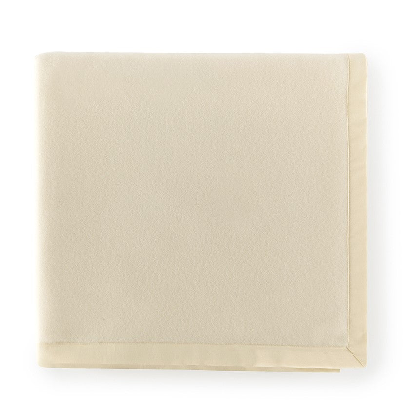 Sferra Olindo Ivory Blanket